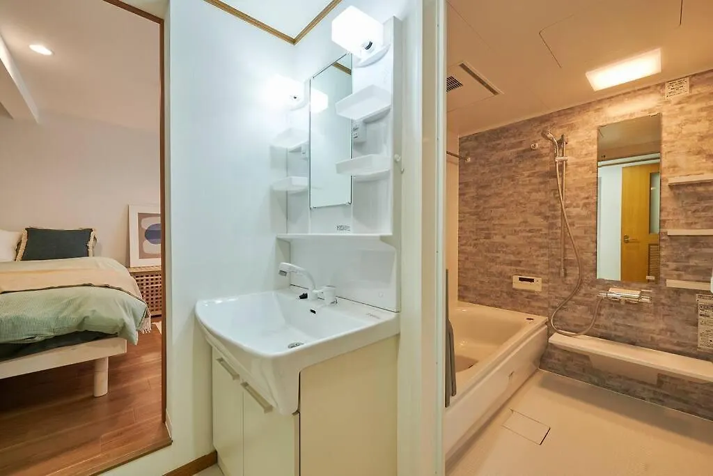 上落合ハウス Kamiochiai House Lägenhet Tokyo prefektur