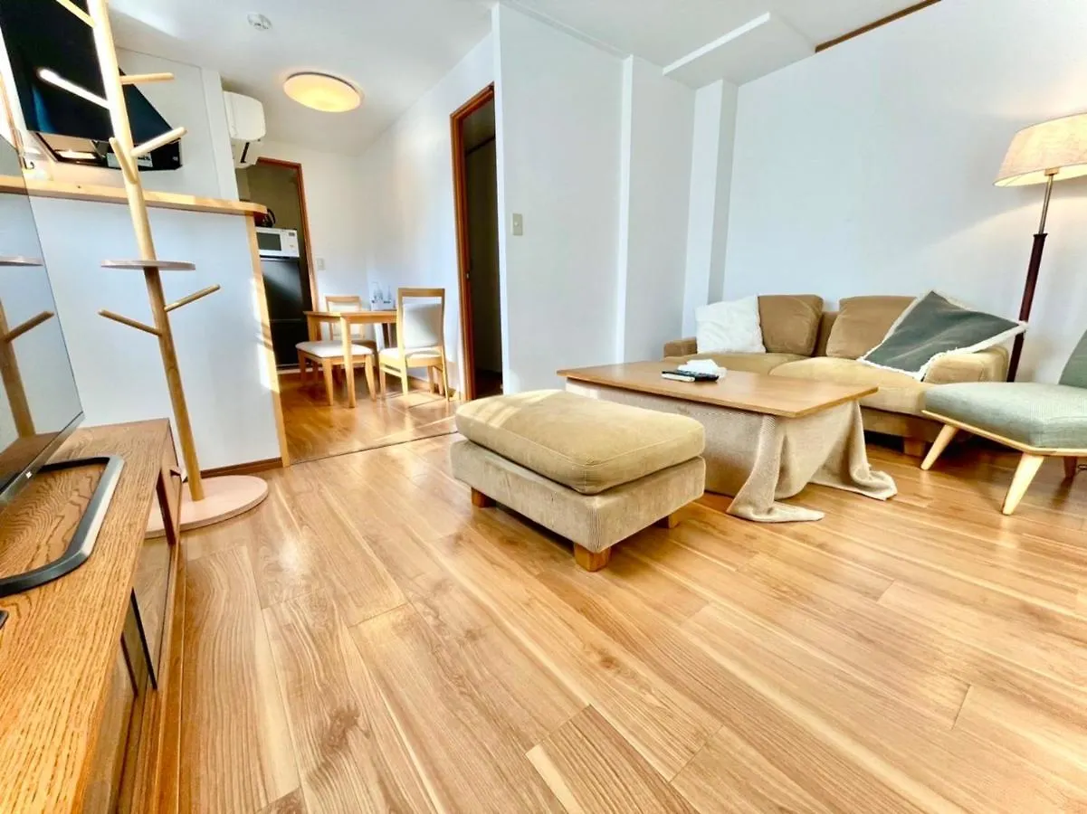 上落合ハウス Kamiochiai House Lägenhet Tokyo prefektur